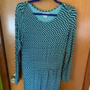 Vineyard vines long sleeve dress